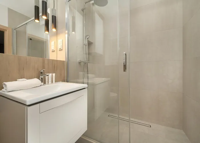 アパート Central Park Z Balkonem I Parkingiem By Renters Prestige ヴロツワフ